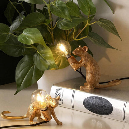Lampada da tavolo decorativa a forma di topo