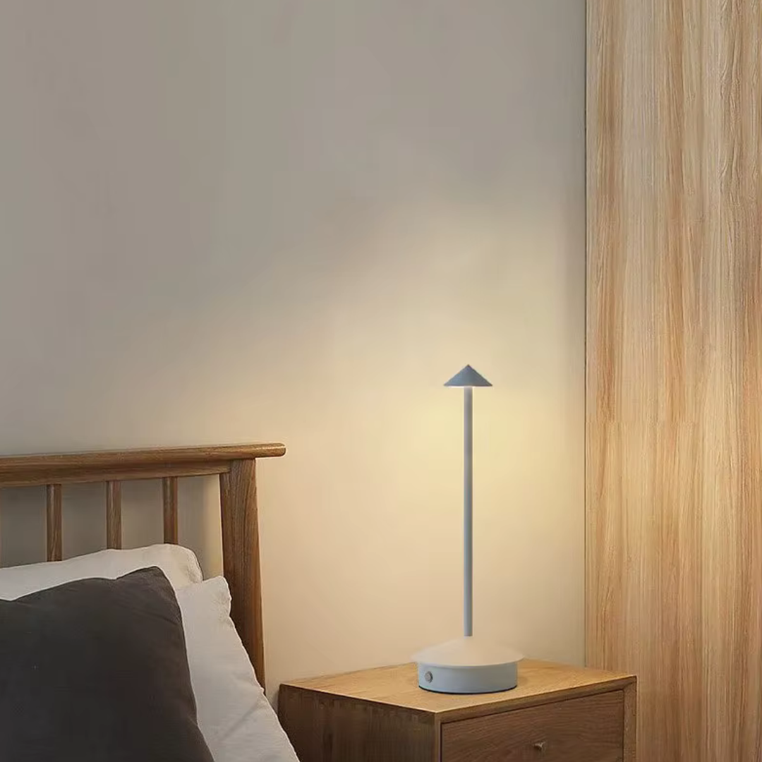 Lampada da tavolo LED ricaricabile senza fili in alluminio con controllo touch