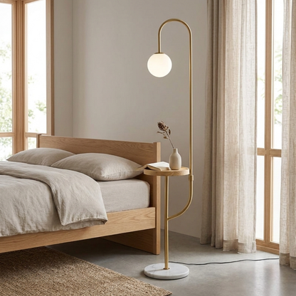 Lampada da terra moderna oro con tavolino in legno, ricarica wireless e base in marmo
