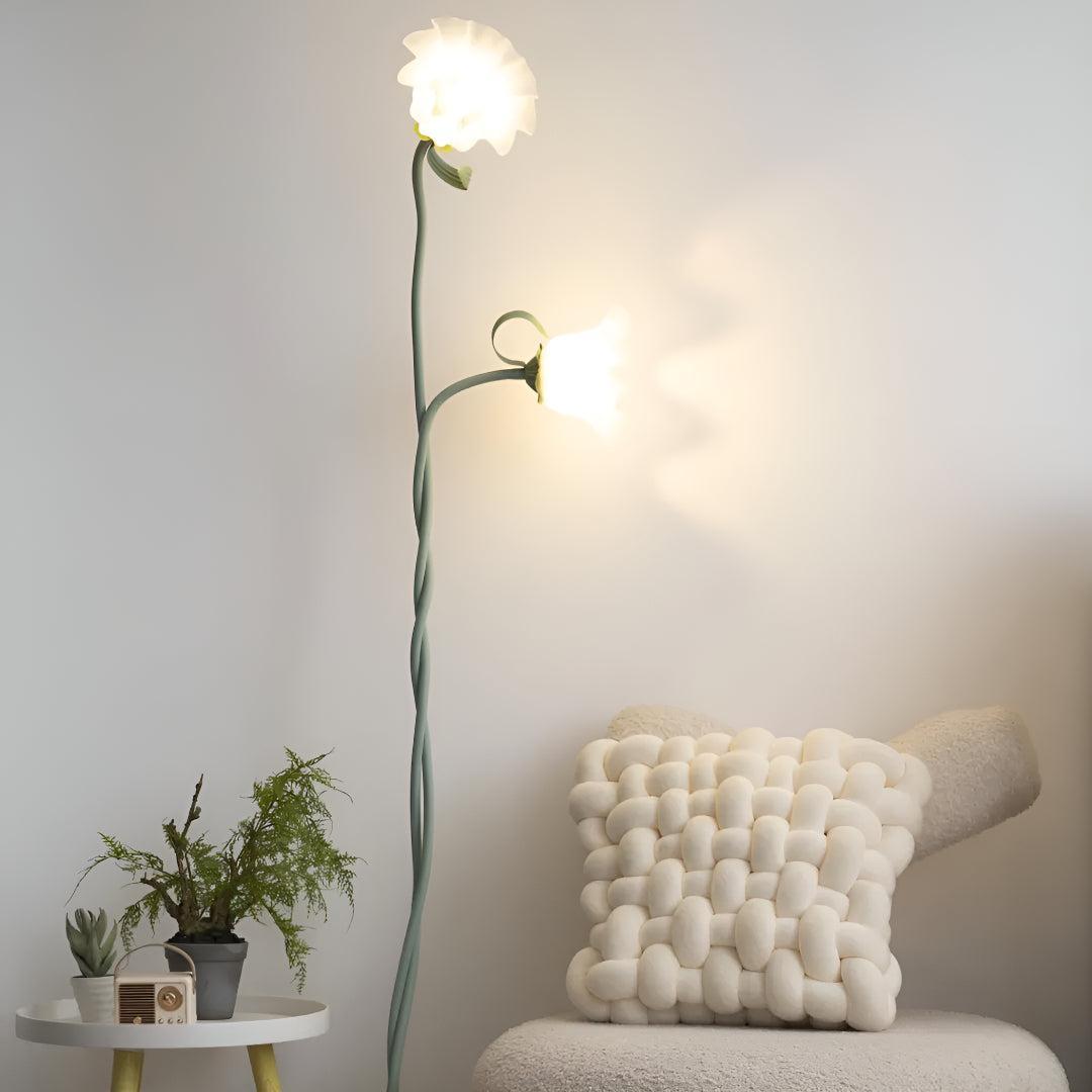Lampada da terra per soggiorno con paralumi a fiore dal design decorativo