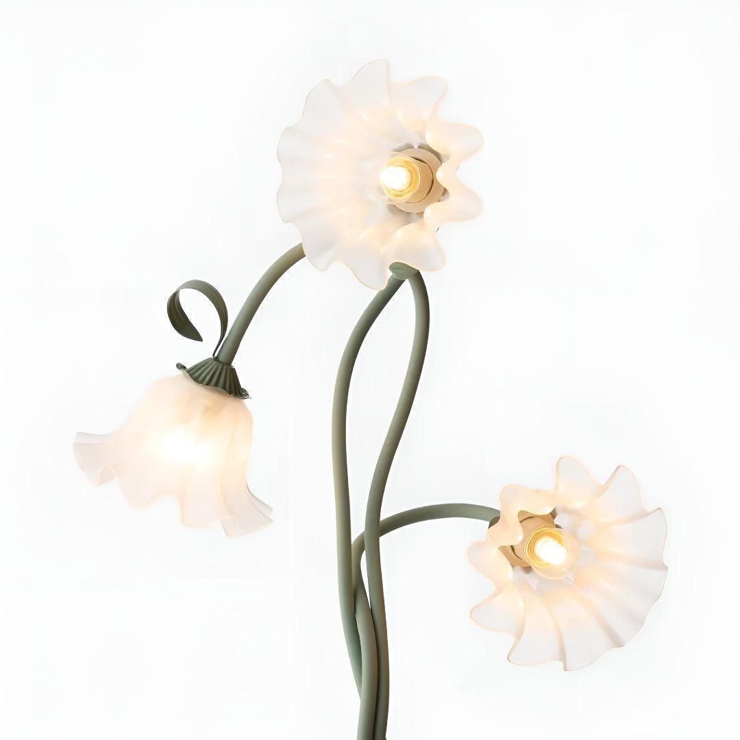 Lampada da terra per soggiorno con paralumi a fiore dal design decorativo