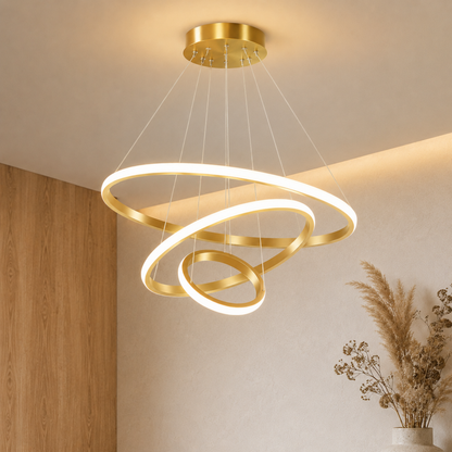 Lampadario a sospensione LED ad anelli color oro