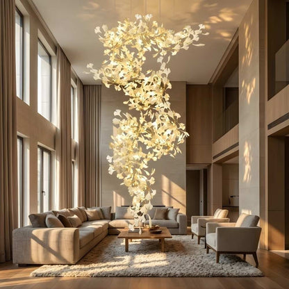 Lampadario Calla per scale in ceramica bianca e rame color oro