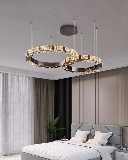 Lampadario di lusso ad anelli in cristallo Cosmo nero specchiato