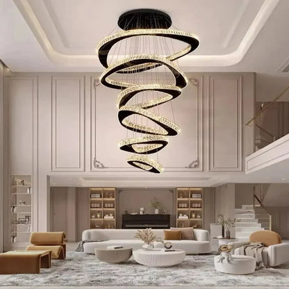 Lampadario LED a spirale con anelli in cristallo per soffitti alti