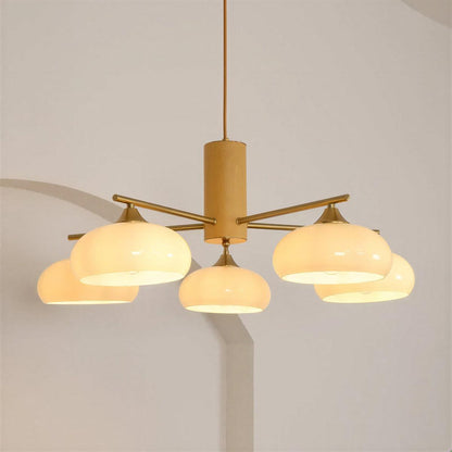 Lampadario mid century in ottone e vetro opalino per sala da pranzo