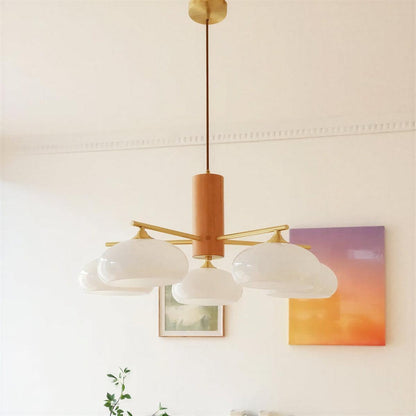Lampadario mid century in ottone e vetro opalino per sala da pranzo