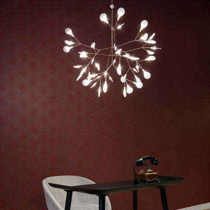 Lampadario moderno a rami Heracleum con luce LED