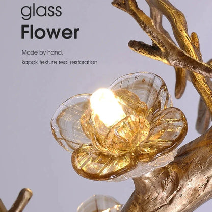 Lampadario Noa a rami con fiori in vetro e struttura in rame