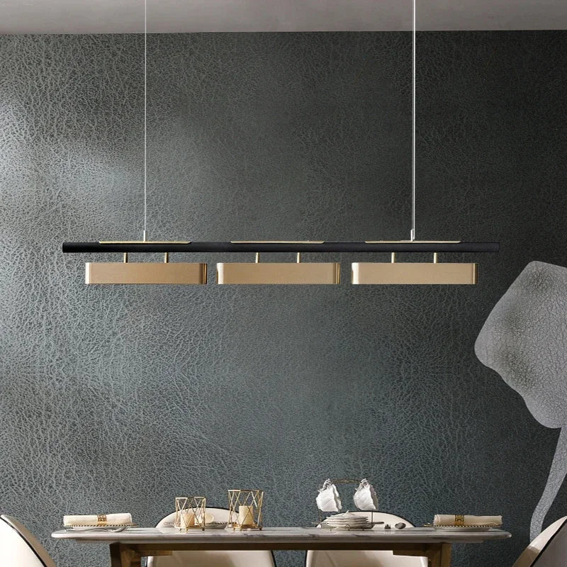 Lampadario rettangolare contemporaneo Torin in nero e oro