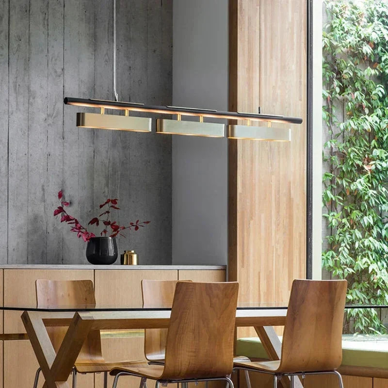 Lampadario rettangolare contemporaneo Torin in nero e oro