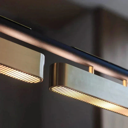 Lampadario rettangolare contemporaneo Torin in nero e oro