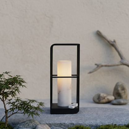Lanterna da esterno solare a LED nera in alluminio e acrilico per giardino e patio