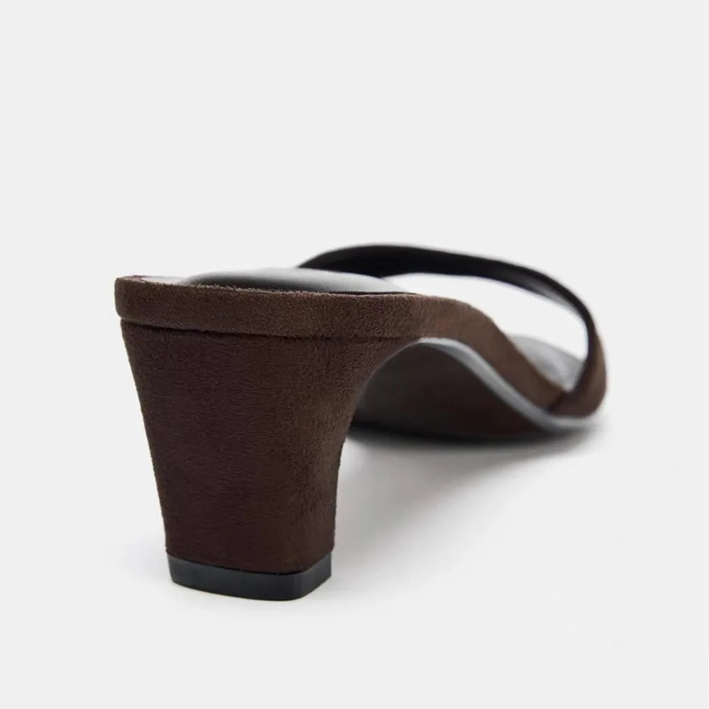 Leopolda mules donna con tacco basso e punta quadrata in similcamoscio, foto 2