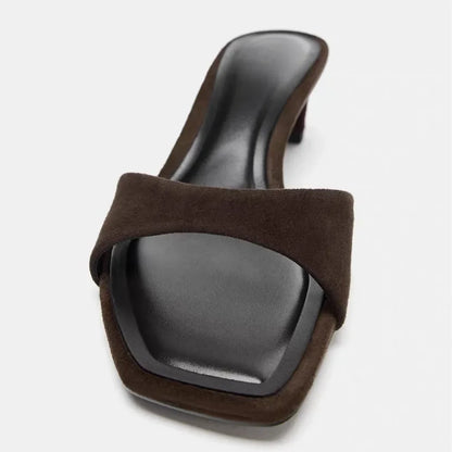 Leopolda mules donna con tacco basso e punta quadrata in similcamoscio, foto 5