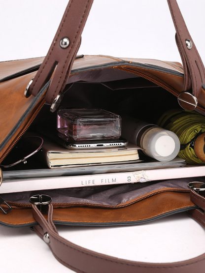 Natalia borsa a mano donna in similpelle con tasche frontali e tracolla regolabile, foto 4