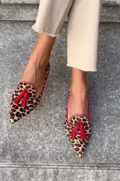 Nilde mocassini donna a punta con stampa leopardata e nappine, foto 3