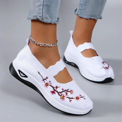 Norma scarpe basse donna con ricamo floreale e fascia sul collo del piede, foto 6