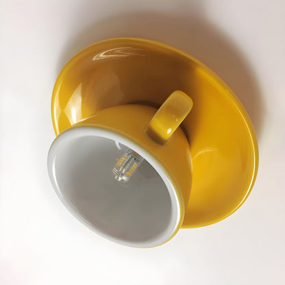 Plafoniera a soffitto in ceramica a forma di tazzina da caffè, colorata