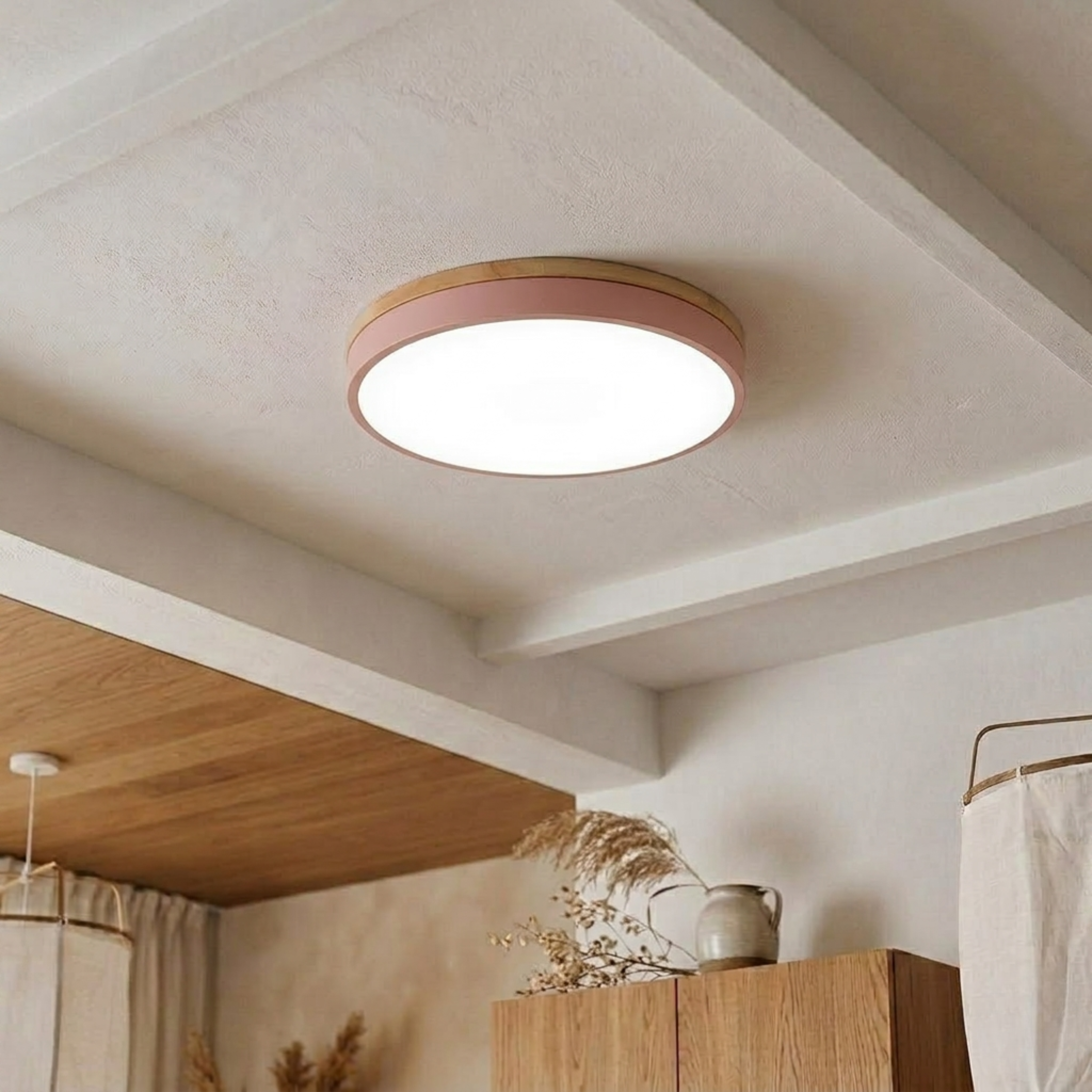 Plafoniera a soffitto rotonda con bordo in legno