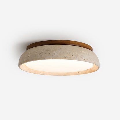 Plafoniera a soffitto rotonda in travertino e legno stile japandi wabi sabi