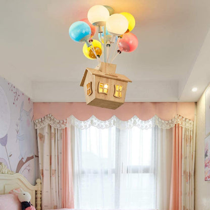 Plafoniera per cameretta con palloncini colorati e casetta in legno e acrilico
