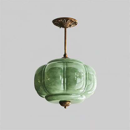 Semi plafoniera in vetro verde con globo rigato e finitura oro, stile vintage