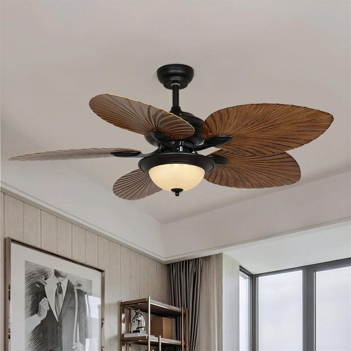 Ventilatore da soffitto con luce e pale a foglia tropicale